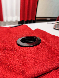 پرده آماده لیوما نیو رنگ قرمز – انتخاب هوشمندانه برای هر فضا!1